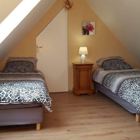 Vacation Home on Rue du Marais 5 Petiville  Extérieur photo
