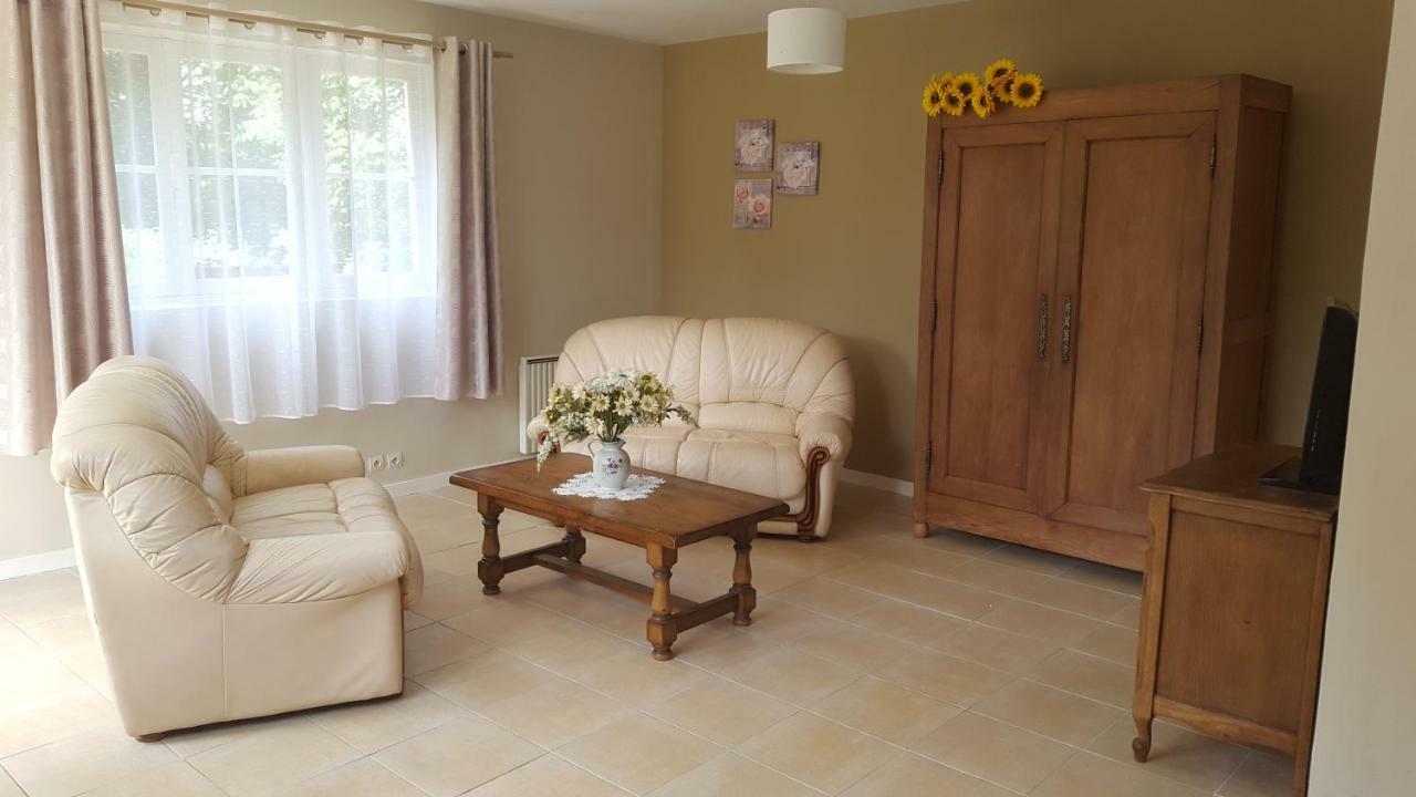 Vacation Home on Rue du Marais 5 Petiville  Extérieur photo